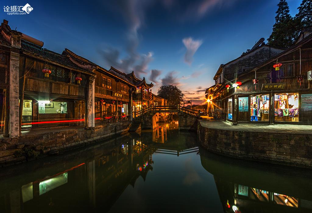 古镇夜色