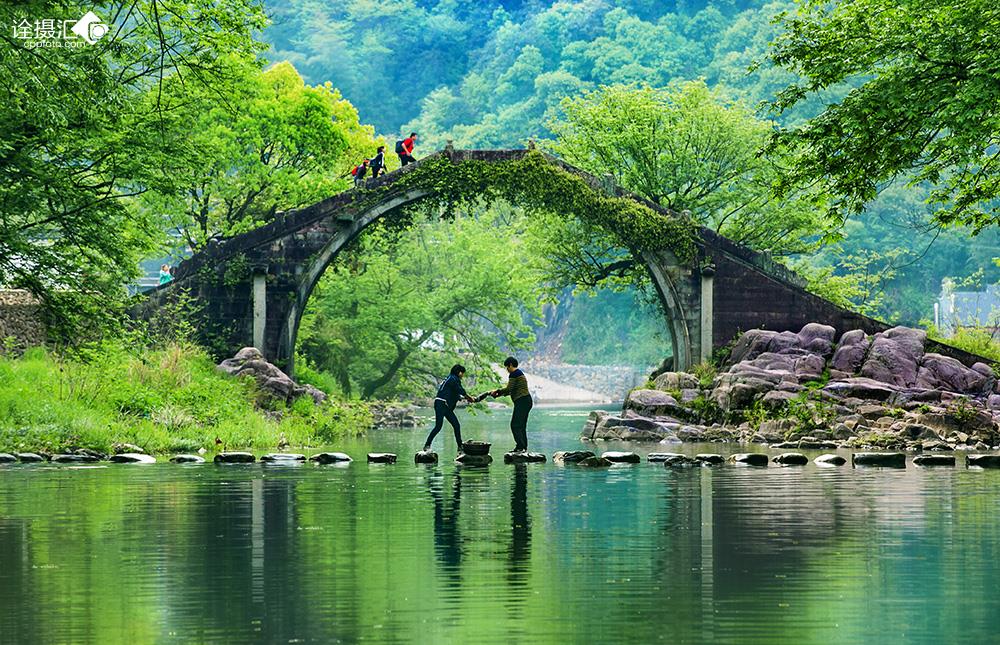古桥流水